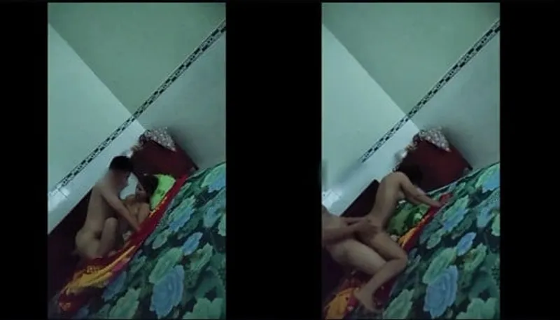 Eny học sinh năm nhất cao đẳng y